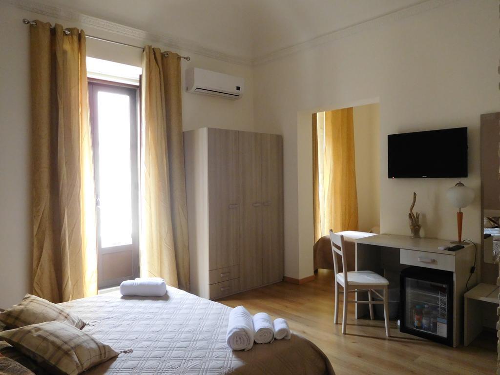Papali Bed & Breakfast Catania Exterior photo